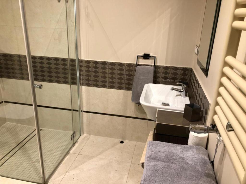 Apartamenty Plaza Slupca Bagian luar foto