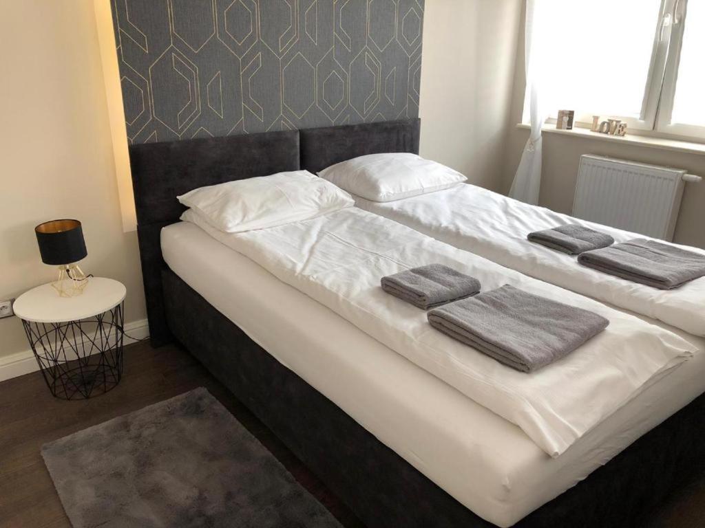 Apartamenty Plaza Slupca Bagian luar foto