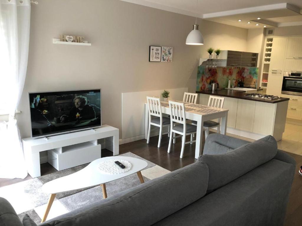 Apartamenty Plaza Slupca Bagian luar foto