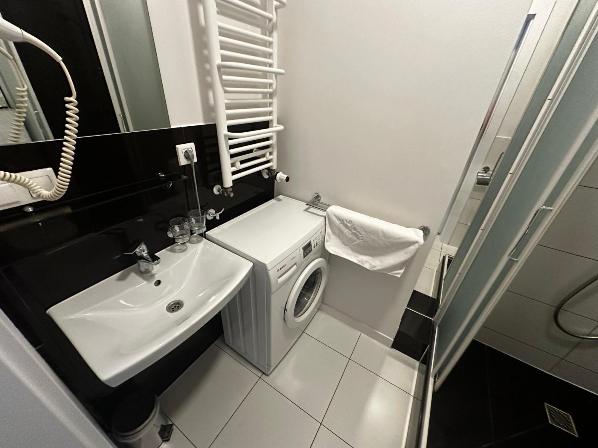 Apartamenty Plaza Slupca Bagian luar foto