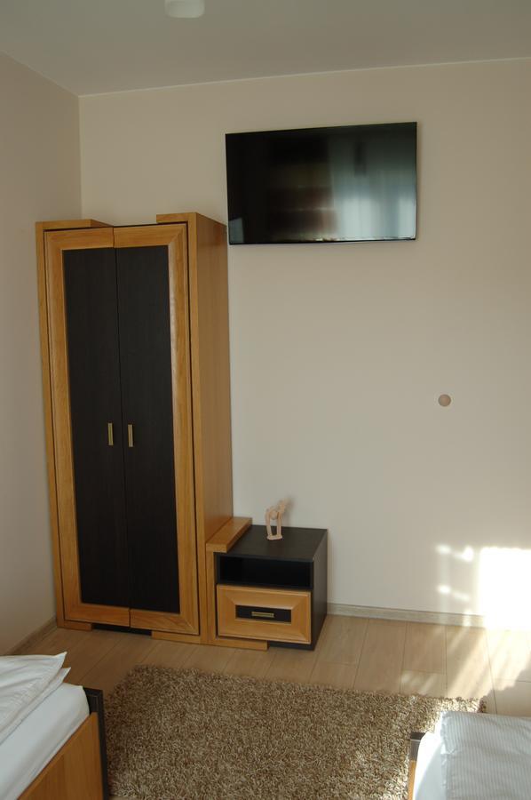 Apartamenty Plaza Slupca Bagian luar foto