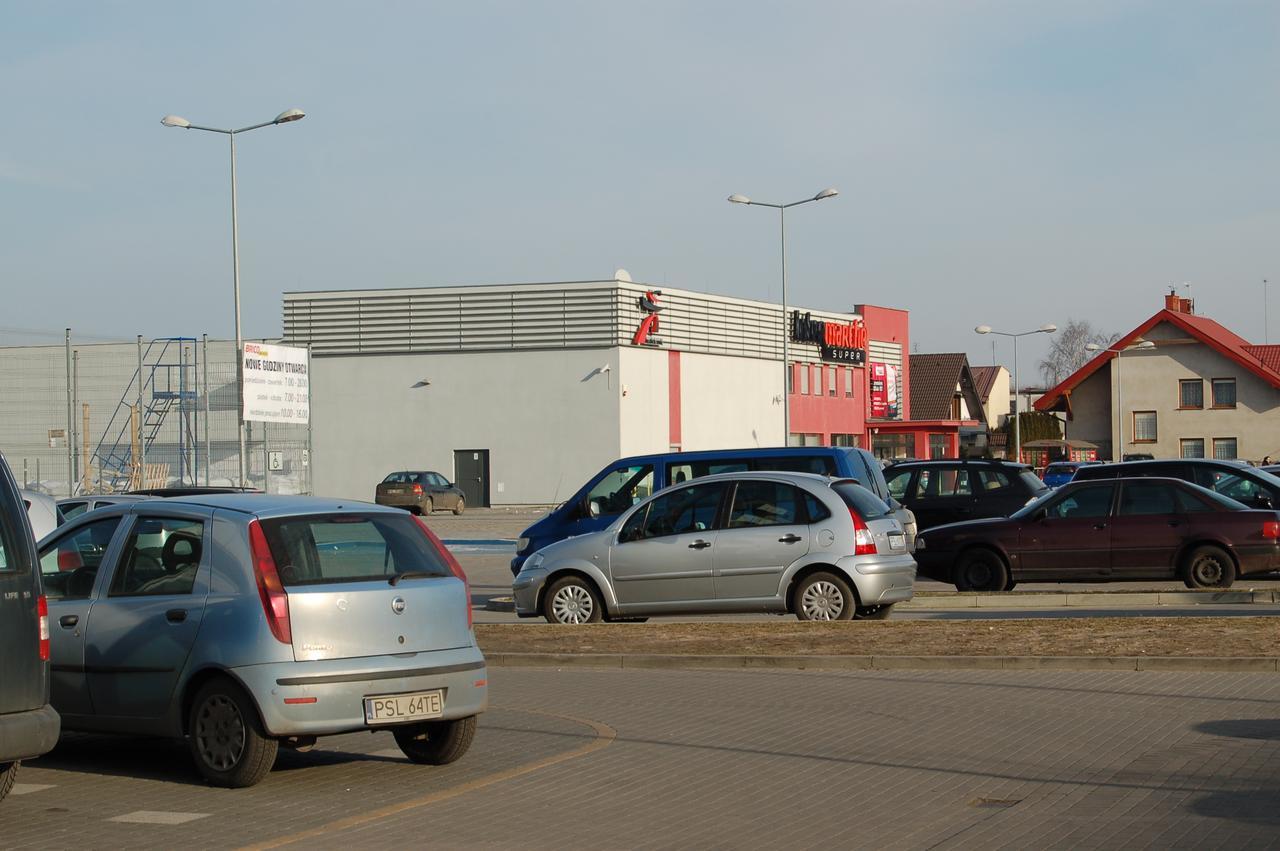 Apartamenty Plaza Slupca Bagian luar foto