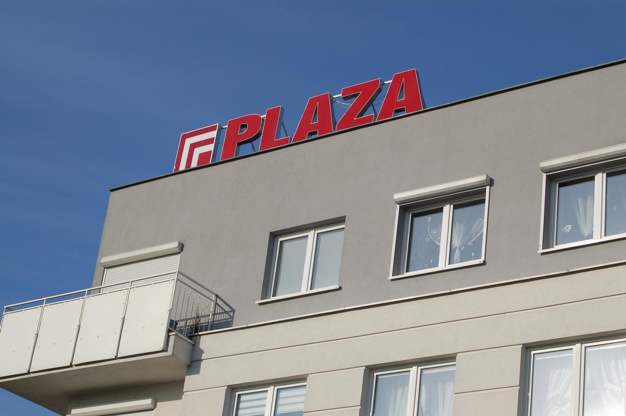 Apartamenty Plaza Slupca Bagian luar foto