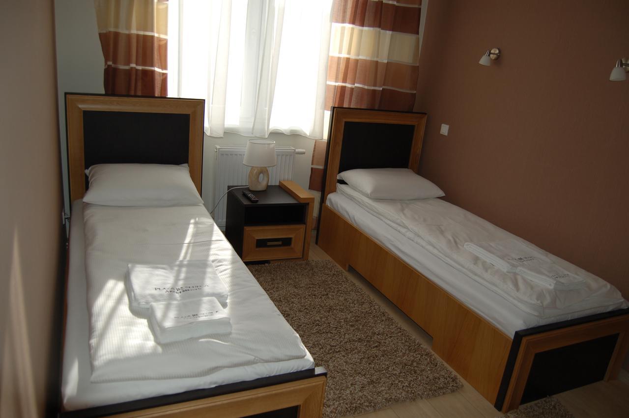 Apartamenty Plaza Slupca Bagian luar foto